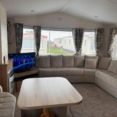 Red Lion Caravan Park, آربروث المظهر الخارجي الصورة
