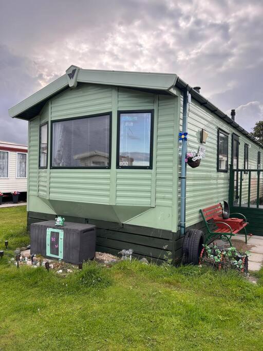 Red Lion Caravan Park, آربروث المظهر الخارجي الصورة