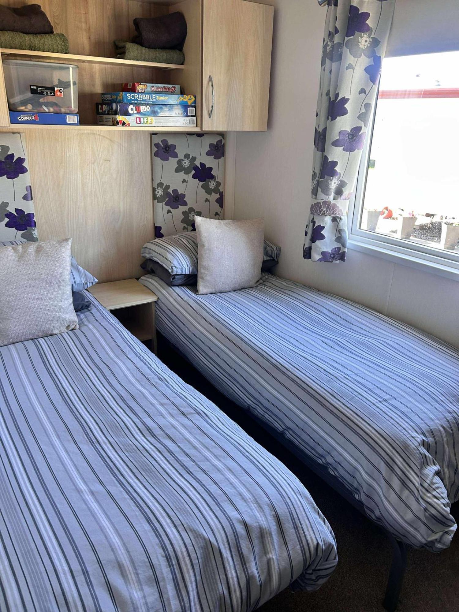 Red Lion Caravan Park, آربروث المظهر الخارجي الصورة